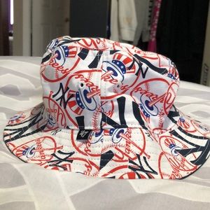 NY Yankees bucket hat